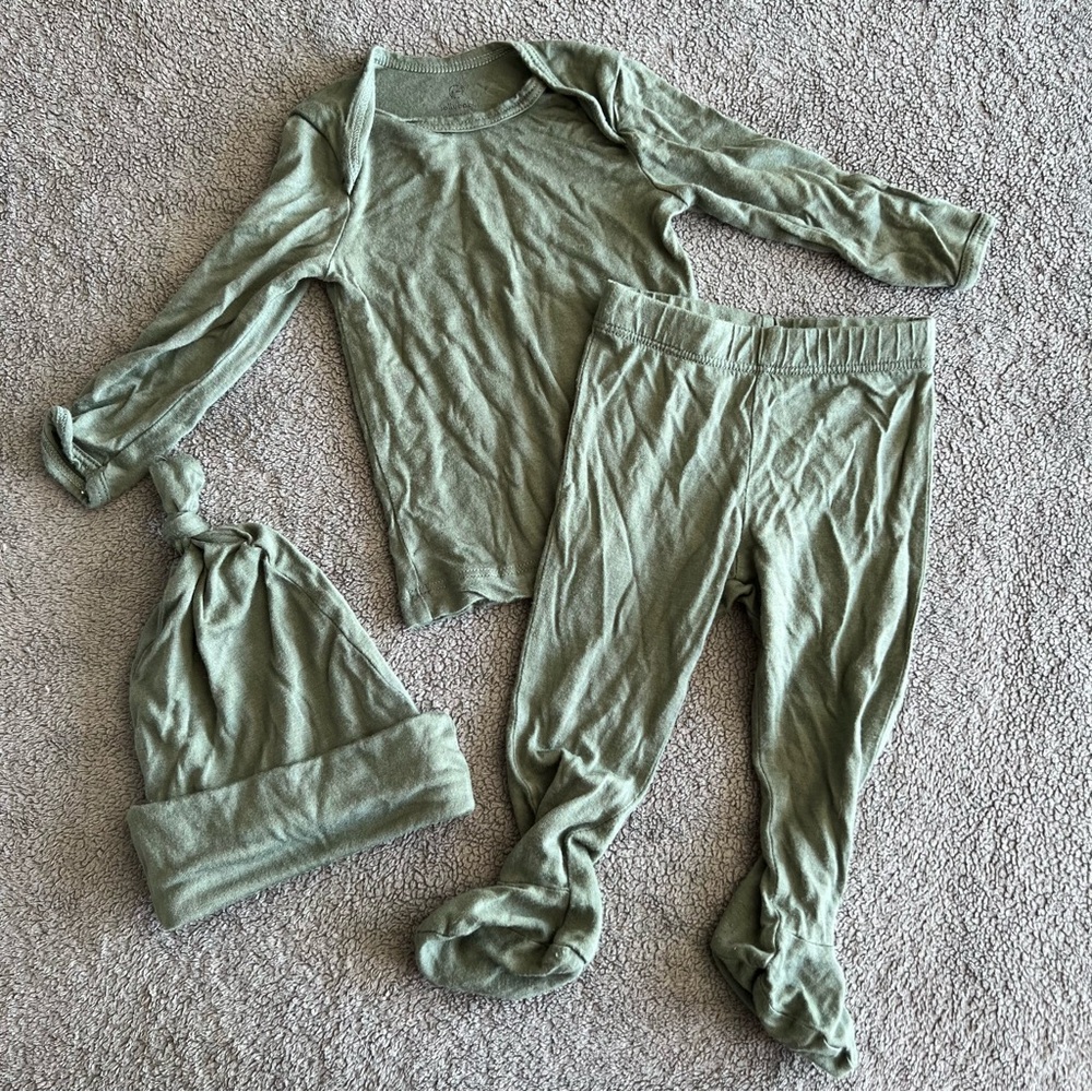 Solly baby green 3 piece outfit sleeper set 3-6 month